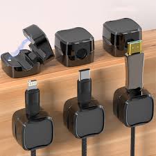 Clips Adhésifs pour Câbles : L'Accessoire Indispensable pour Votre Bureau