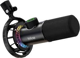 FIFINE Microphone Dynamiques Cardioïde pour Podcasting - Performance et Qualité