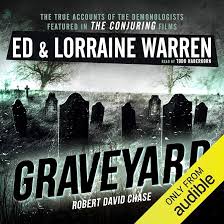 Le livre de Lorraine Warren : Un Voyage dans l'Inconnu