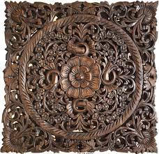 Plaque Mural Sculptée en Résine - Décoration Unique